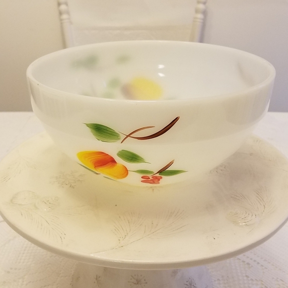 Set of 3 Anchor Hocking Fire King Nesting Mixing Bowls Gay Fad Fruit - Picture 4 of 16